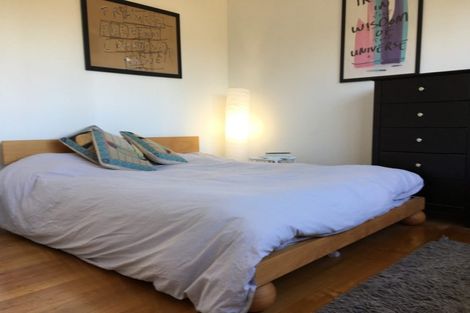 Photo of property in 4 O'donn Avenue, Beach Haven, Auckland, 0626