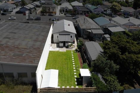 Photo of property in 122 Wellesley Road, Napier South, Napier, 4110