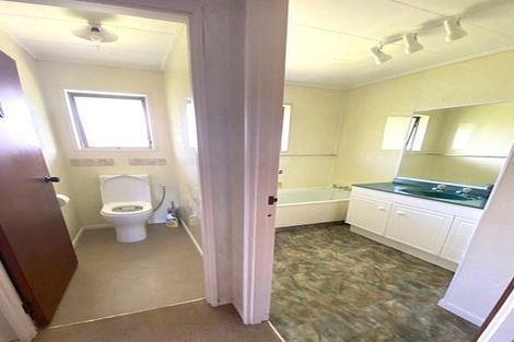 Photo of property in 2 Tyndall Grove, Matua, Tauranga, 3110