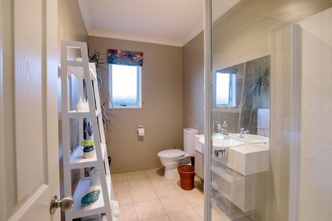 Photo of property in 76 Peake Road, Cambridge, 3493