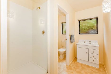 Photo of property in 14 Portage Place, Whitby, Porirua, 5024