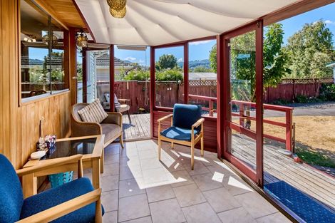 Photo of property in 2a Argyle Grove, Trentham, Upper Hutt, 5018