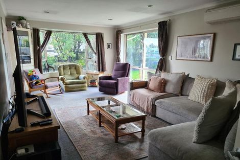 Photo of property in 6 Dinton Street, Russley, Christchurch, 8042