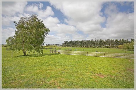Photo of property in 296 Motuiti Road, Foxton, 4891