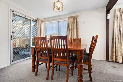 Photo of property in 146 Cascades Road, Pakuranga Heights, Auckland, 2010