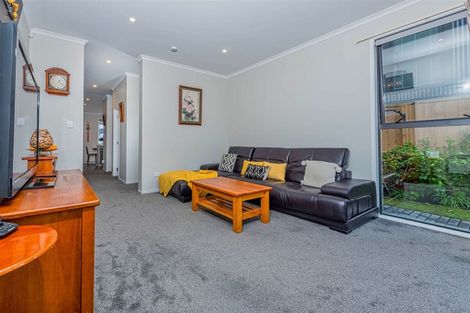 Photo of property in 14 Wai Place, Westgate, Auckland, 0614