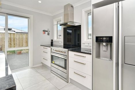 Photo of property in 58 Cassino Street, Rangiora, 7400