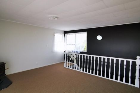Photo of property in 27 Zelda Avenue, Clover Park, Auckland, 2023