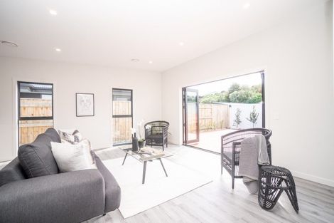 Photo of property in 28 Freedom Drive, Kelvin Grove, Palmerston North, 4414