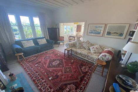 Photo of property in 25 Saint Michaels Crescent, Kelburn, Wellington, 6012