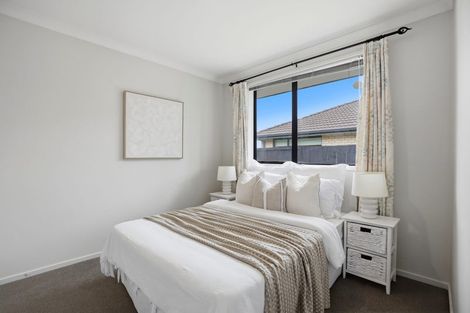 Photo of property in 8 Blossom Grove, Papamoa Beach, Papamoa, 3118