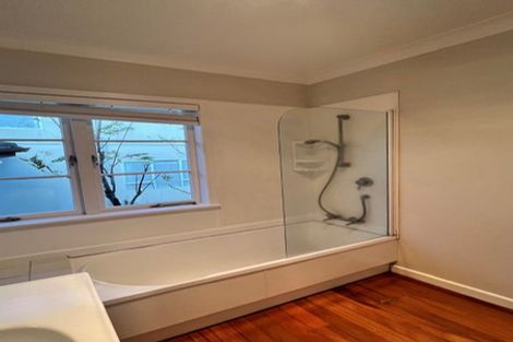 Photo of property in 9 Gull Lane, Mairangi Bay, Auckland, 0630