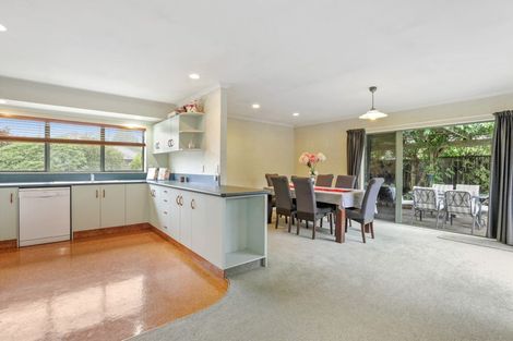 Photo of property in 44 Warwick Drive, Lynmore, Rotorua, 3010