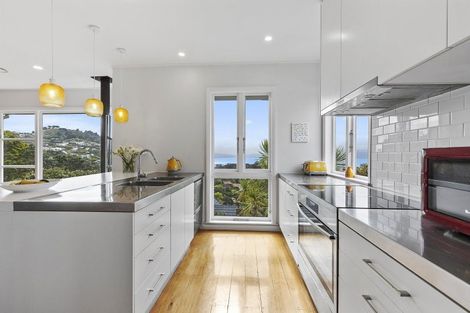 Photo of property in 22 Fairview Crescent, Kelburn, Wellington, 6012