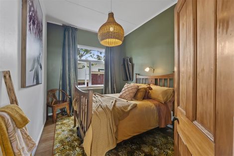 Photo of property in 51 Gaine Street, New Plymouth, 4310