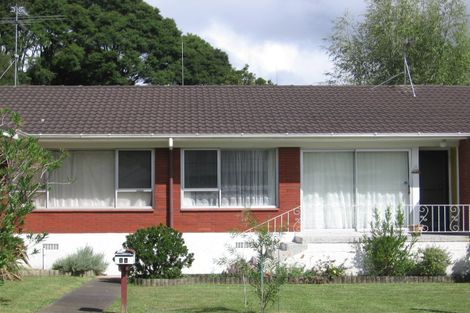 Photo of property in 4/1 Takapu Street, Henderson, Auckland, 0612