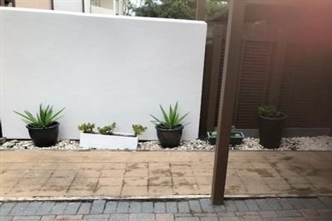 Photo of property in 16 Kirikiri Lane, East Tamaki, Auckland, 2013