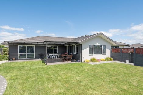 Photo of property in 10 Kakariki Lane, Motueka, 7120