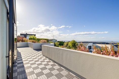 Photo of property in 29 Harry Ell Drive, Cashmere, Christchurch, 8022