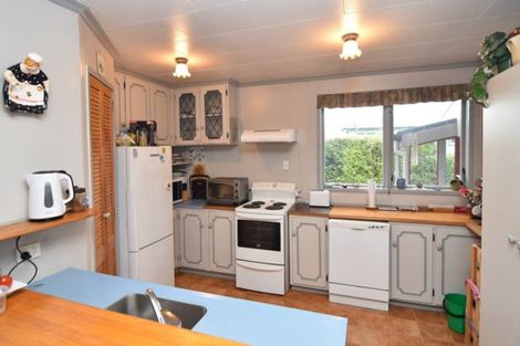 Photo of property in 38 Philip Street, Carterton, 5713