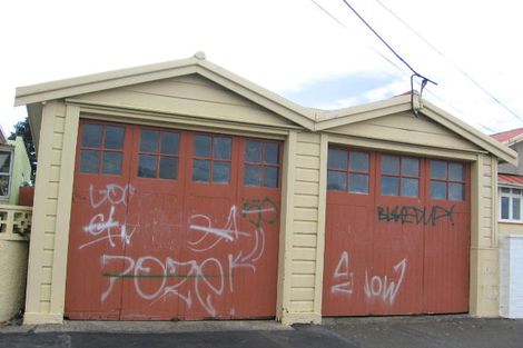 Photo of property in 219 Coutts Street, Rongotai, Wellington, 6022