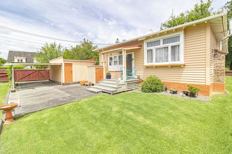 Photo of property in 85 Anzac Parade, Whanganui East, Whanganui, 4500