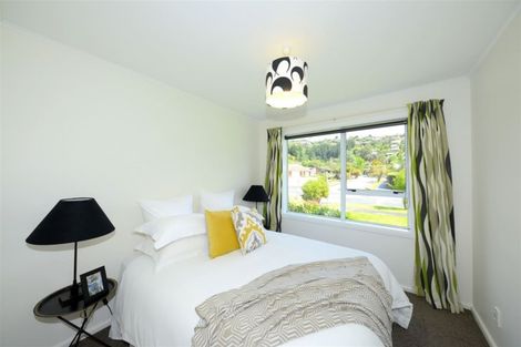 Photo of property in 21 Landsdowne Terrace, Cashmere, Christchurch, 8022