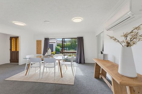 Photo of property in 52 Valecrest Avenue, Parklands, Christchurch, 8083