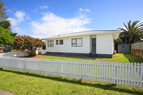 Photo of property in 1/6 Hatherley Place, Clendon Park, Auckland, 2103