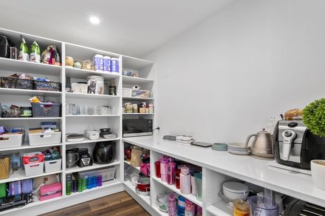 Photo of property in 6 Timara Crescent, Marshland, Christchurch, 8083