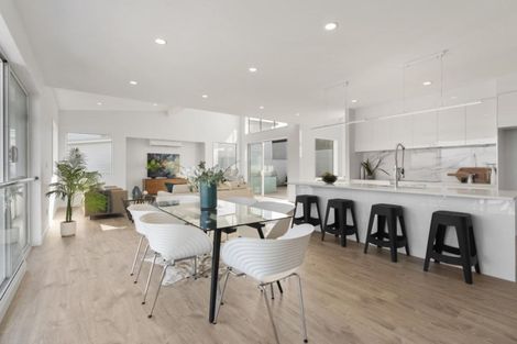 Photo of property in 13 Manawanui Way, Orewa, 0931