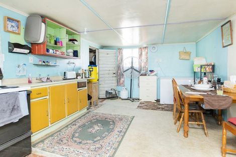 Photo of property in 10 Kipling Road, Te Karaka, 4022