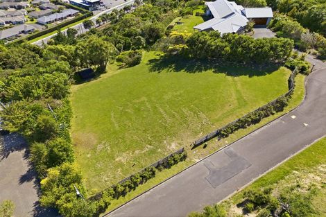 Photo of property in 7 Countryridge Close, Paraparaumu, 5032