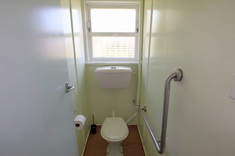 Photo of property in 4 George Street, Eltham, 4322