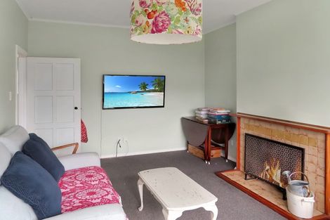 Photo of property in 173 Oxford Terrace, Epuni, Lower Hutt, 5011