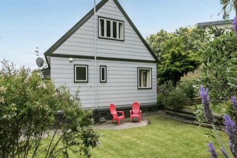 Photo of property in 11 Shortland Place, Havelock North, 4130