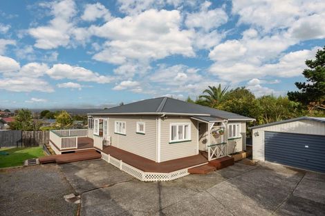 Photo of property in 294 Great North Road, Henderson, Auckland, 0612