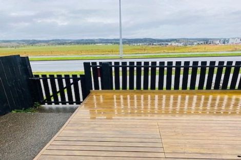 Photo of property in 7c Colin Chester Drive, Silverdale, 0932