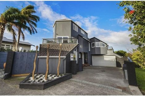 Photo of property in 5a Bruce Street, Northcote Point, Auckland, 0627