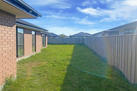 Photo of property in 23 Claremont Crescent, Amberley, 7410