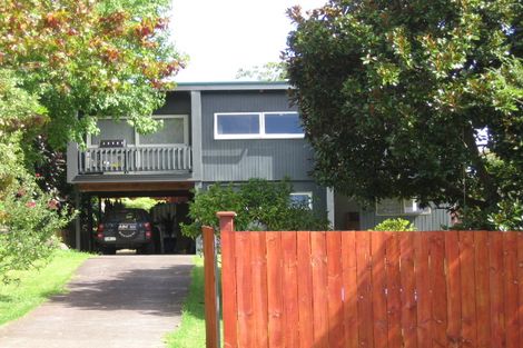 Photo of property in 20 Valhalla Drive, Beach Haven, Auckland, 0626