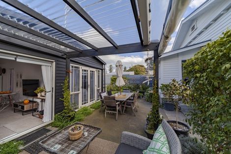 Photo of property in 192 Wellesley Road, Napier South, Napier, 4110