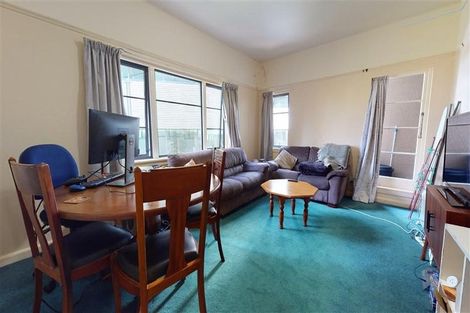 Photo of property in Westhaven Apartments, 8/127 Molesworth Street, Thorndon, Wellington, 6011