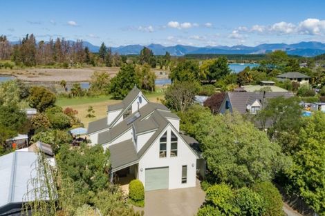 Photo of property in 10 Moreland Place, Mapua, 7005