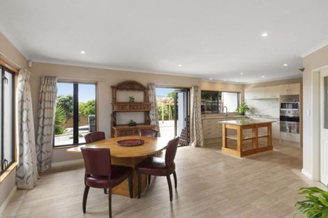 Photo of property in 184 Paetawa Road, Peka Peka, Waikanae, 5391