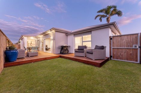 Photo of property in 17 Kohekohe Road, Papamoa Beach, Papamoa, 3118