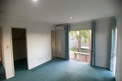 Photo of property in 7 Nier Place, East Tamaki Heights, Auckland, 2016
