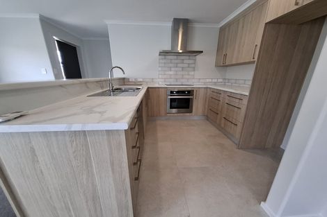 Photo of property in 13 Eastbank Drive, Katikati, 3129