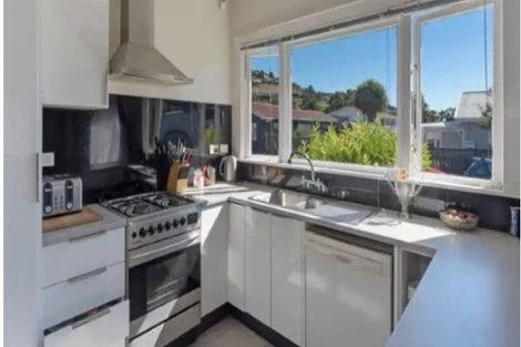 Photo of property in 14 Gorrie Street, Nelson South, Nelson, 7010