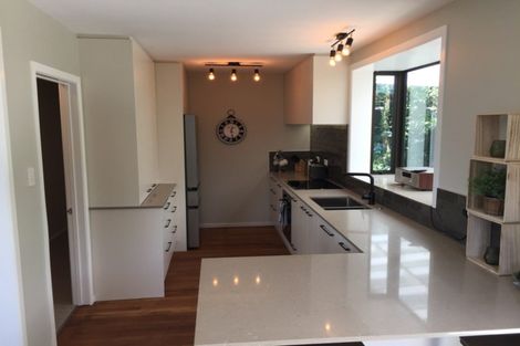 Photo of property in 76 Mount Pleasant Road, Mount Pleasant, Christchurch, 8081